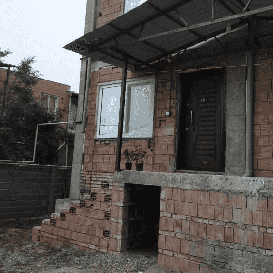 منزل ویلایی تکخوابه در روستای الازمن در علی آباد کتول