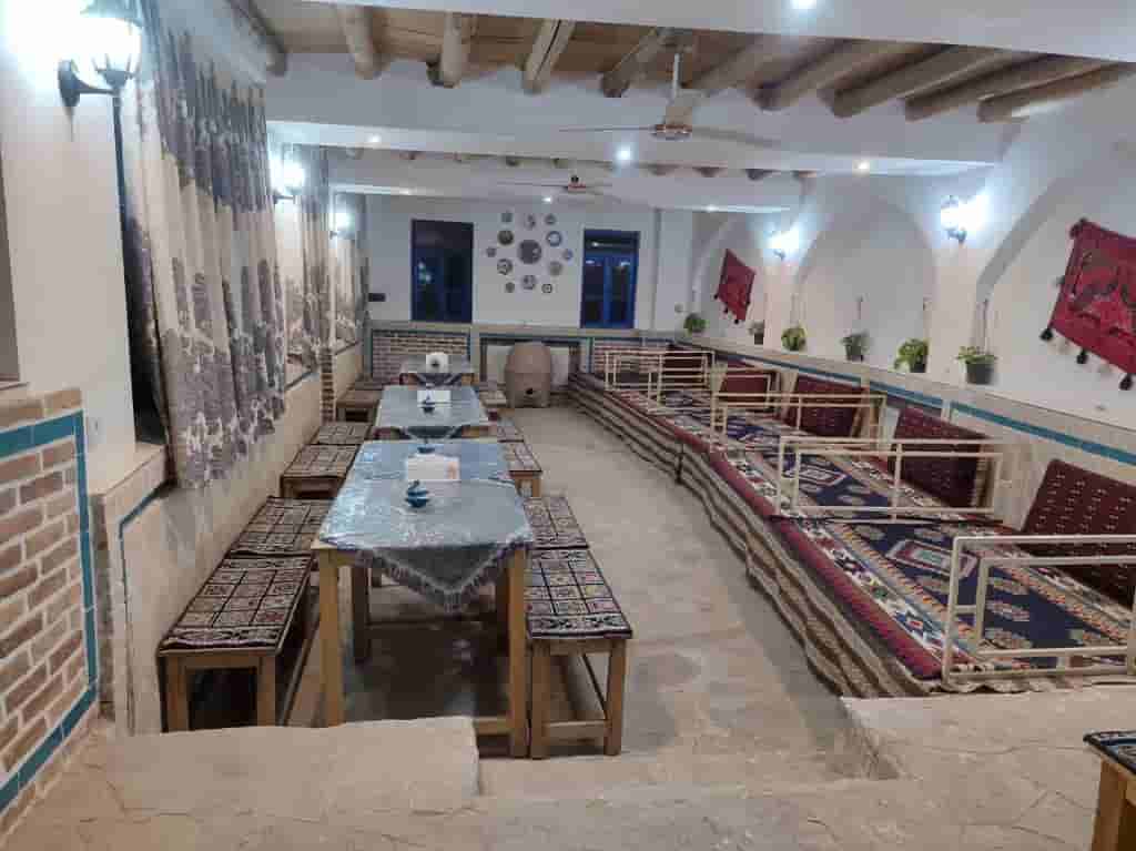 اجاره اقامتگاه بومگردی در درخت سپیدار بینالود - خاله زهرا