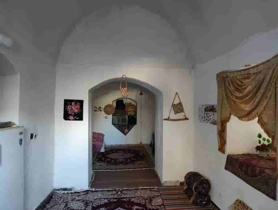 عکس اقامتگاه بومگردی در روستای الله آباد طباطبایی نرماشیر - سنتی 