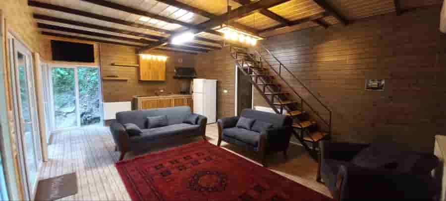 کلبه جنگی دوبلکس جکوزی دار در روستا گیجاو اسالم