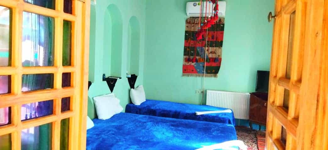 اجاره اتاق بومگردی چهار تخته مستردار در شیراز - شازده بگم