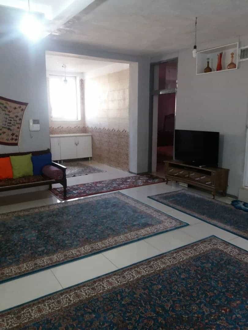 اجاره منزل مبله ویلایی در شهرک مسکن کرمانشاه 