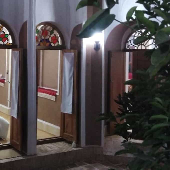 اجاره اقامتگاه سنتی در خیابان امام یزد - اتاق 2