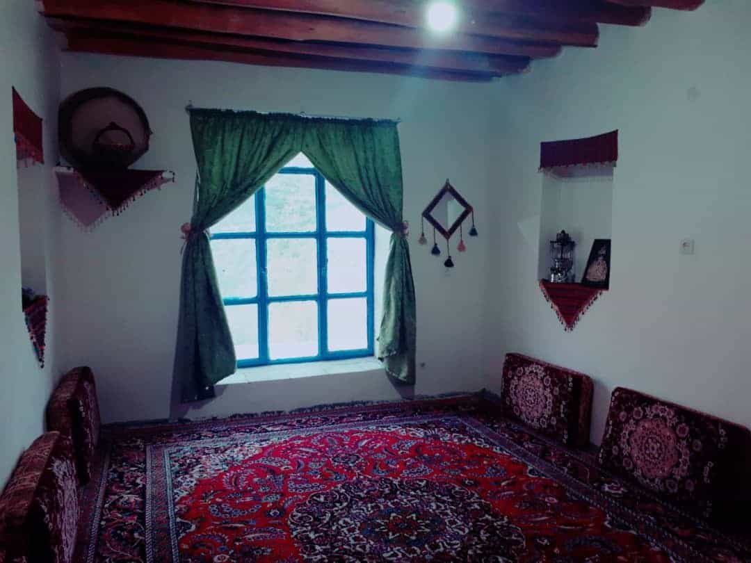 اجاره اقامتگاه سنتی در دولاب سنندج - اتاق 6