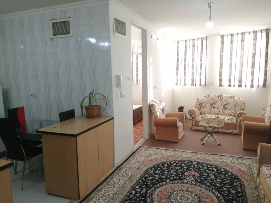 اجاره روزانه  آپارتمان مبله یک خوابه در صفاییه یزد-طبقه دوم