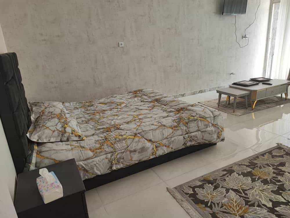 اجاره سوئیت مبله در پل خواجو اصفهان-2