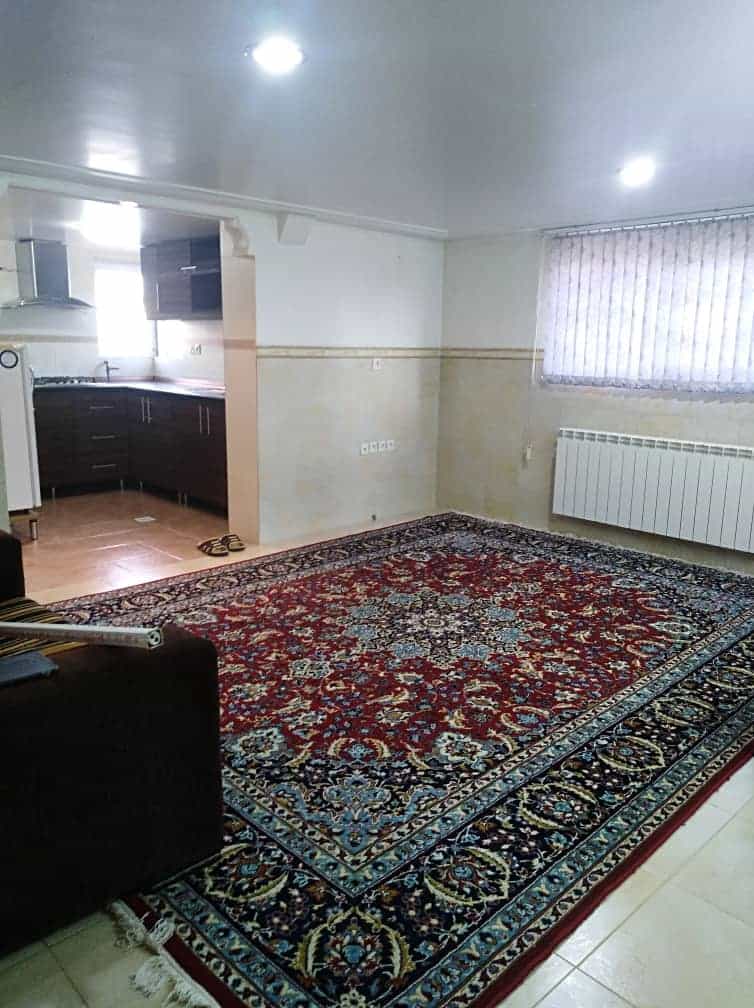 اجاره آپارتمان مبله در 22 بهمن مرودشت -دوخوابه طبقه ی اول