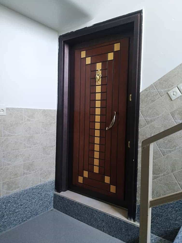 اجاره آپارتمان مبله در 22 بهمن مرودشت -دوخوابه طبقه ی اول