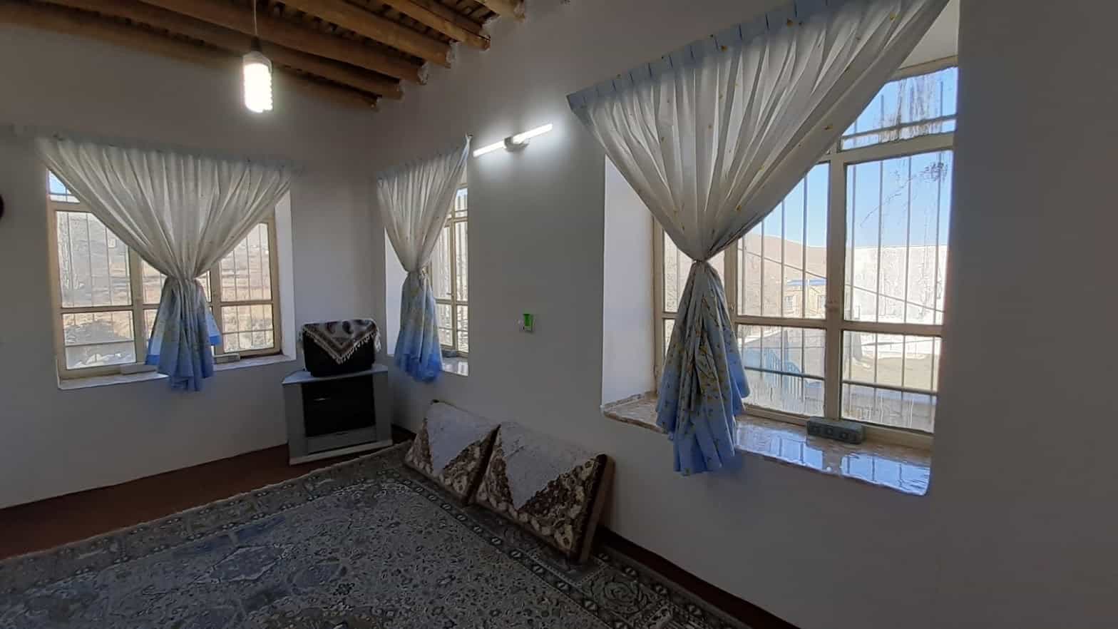 اجاره بومگردی سنتی در هزاوه اراک