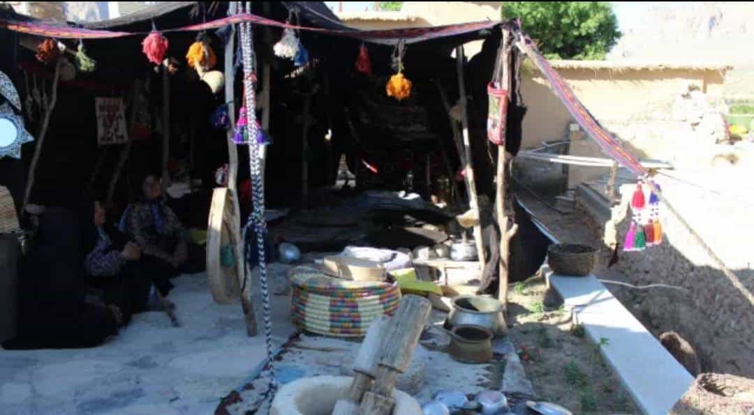 اجاره سیاه چادر عشایری در استهبان درب قلعه