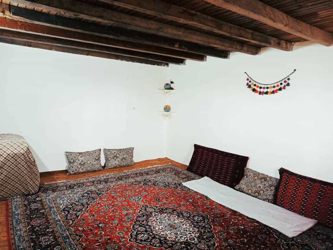 اجاره کلبه سنتی در بهشتی کلاله - افرا