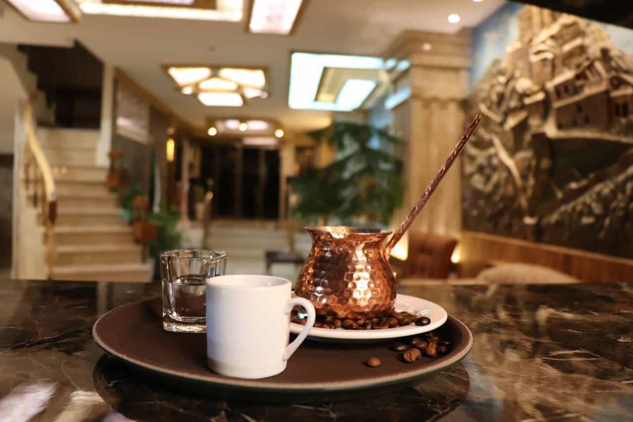 اجاره هتل سوئیت vip در بهادری تبریز - رویال