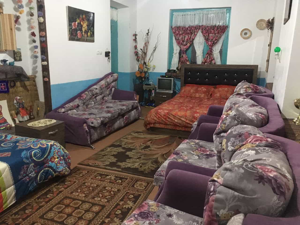 اجاره اتاق سنتی در روستای مرزخه شفت 