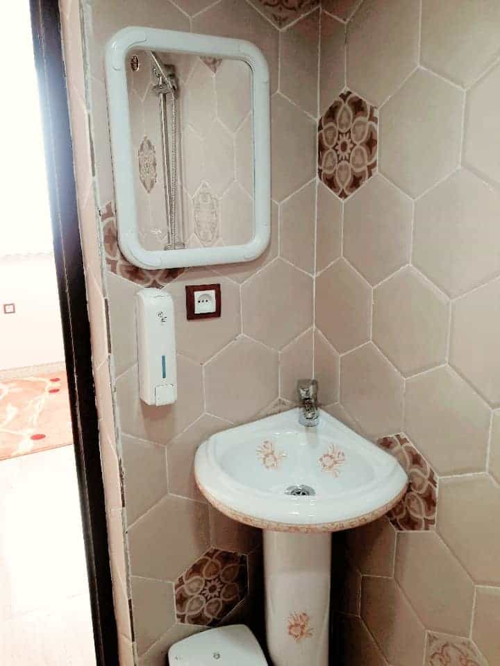 اجاره سوئیت در خیابان مدرس چابهار-طبقه سوم