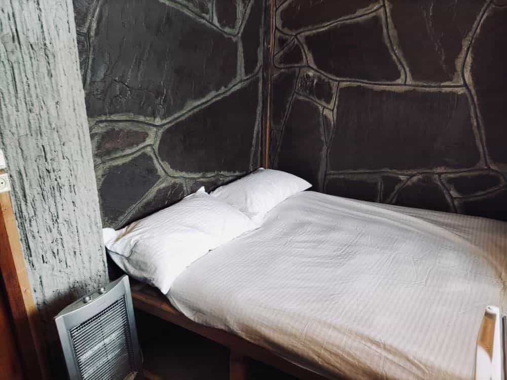اجاره کلبه سنگی در اساس سوادکوه 