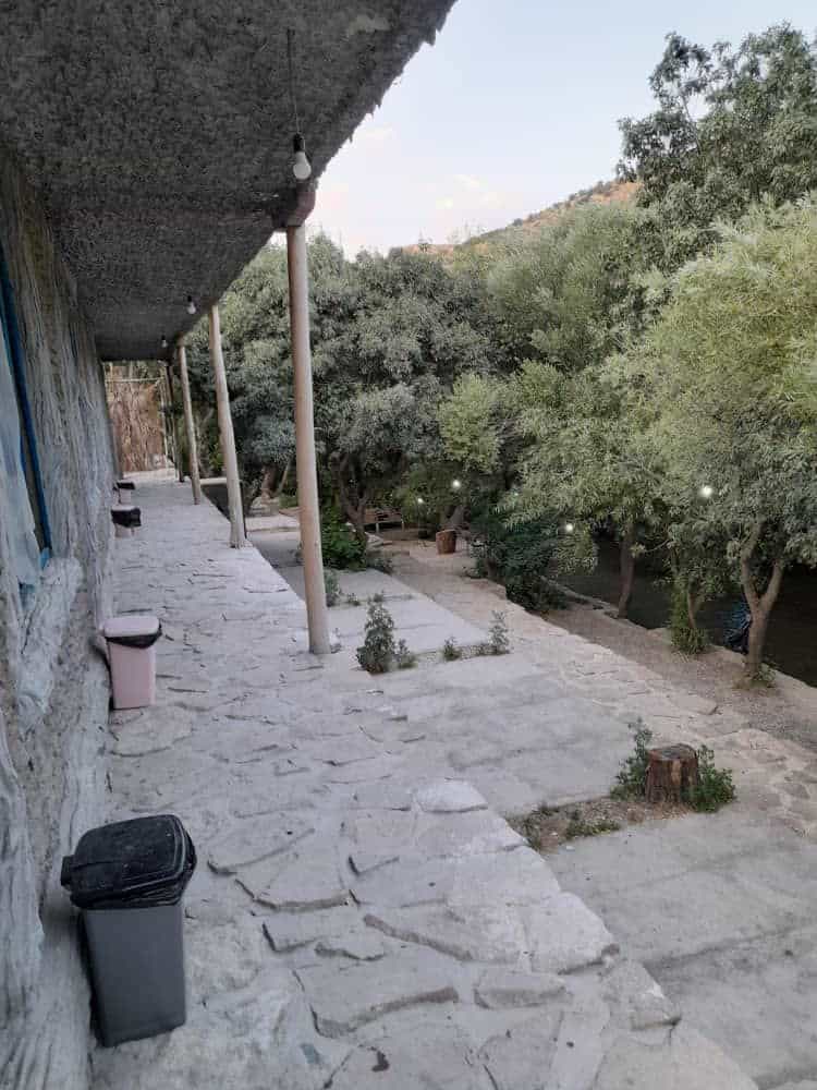 اجاره اتاق بومگردی در آبشار مارگون سپیدان