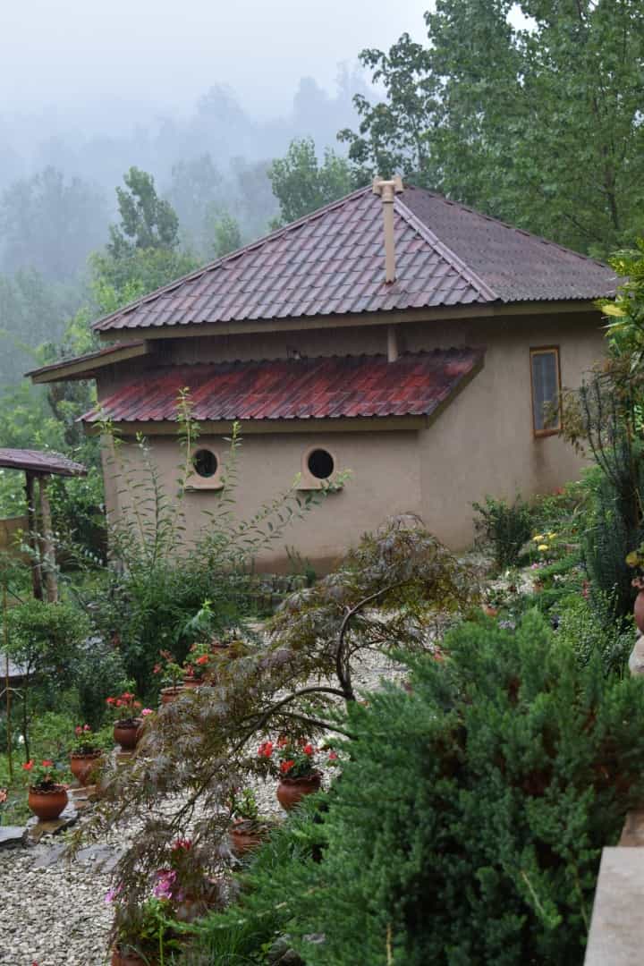 اجاره کلبه سنتی در روستای کلاچ پا تنکابن - افرا