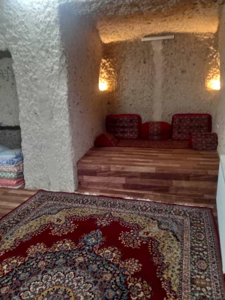 اقامتگاه صخره ای در کندوان - شماره 4