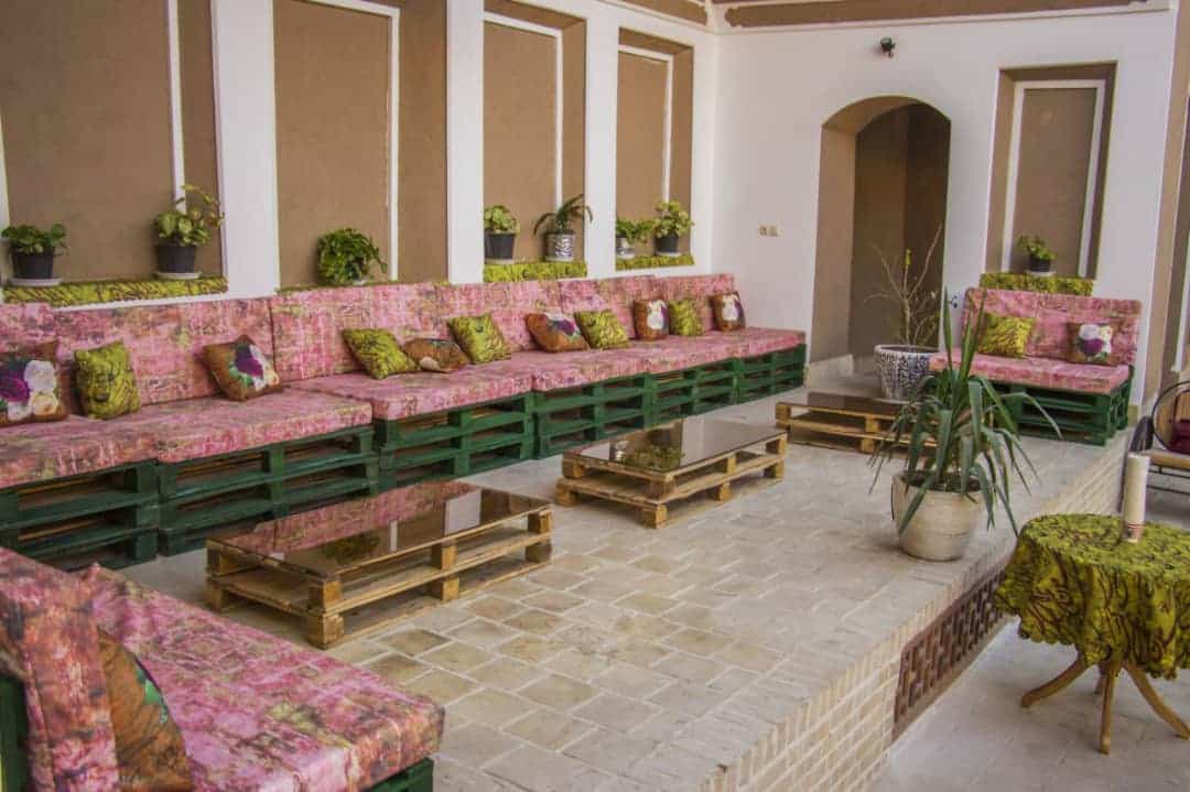 اجاره خانه سنتی چهار تخته در گلسرخ یزد