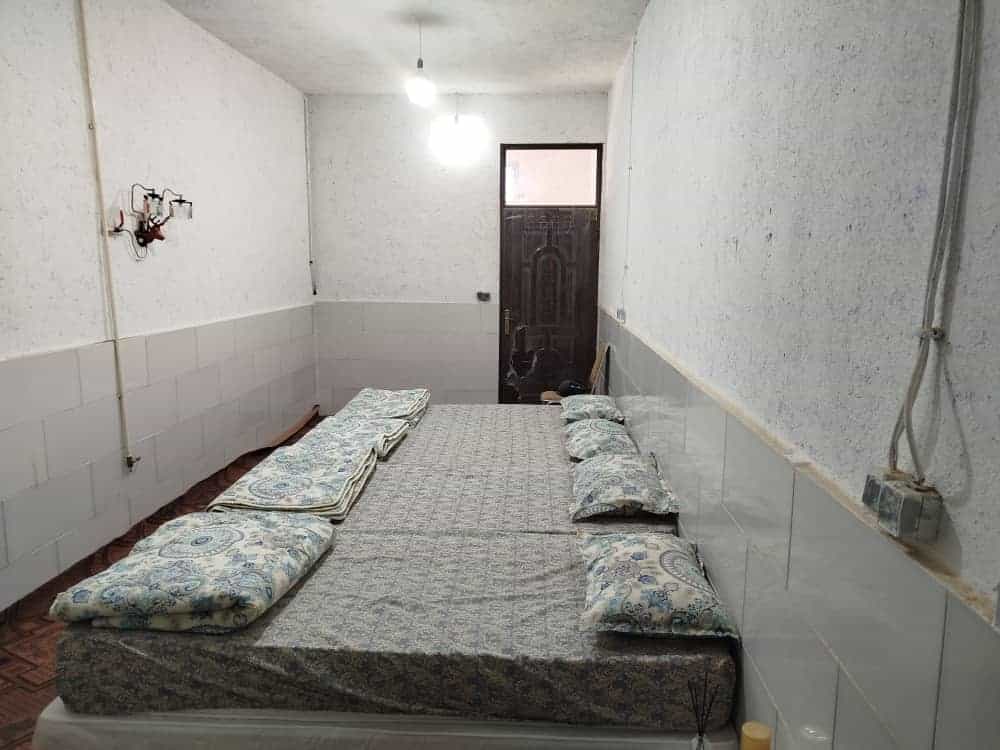 رزرو اتاق سنتی کویری در یزد -چهار تخته