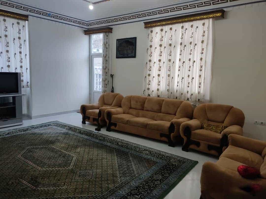 اجاره آپارتمان  دو خوابه در پیرشالیار اورامان تخت -طبقه سوم