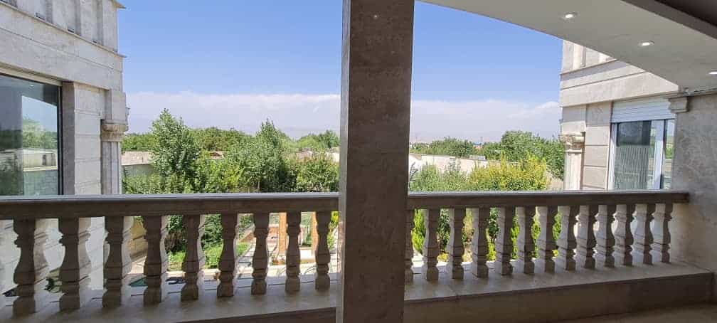 اجاره ویلا استخر روباز آبگرم در سهیلیه کردان