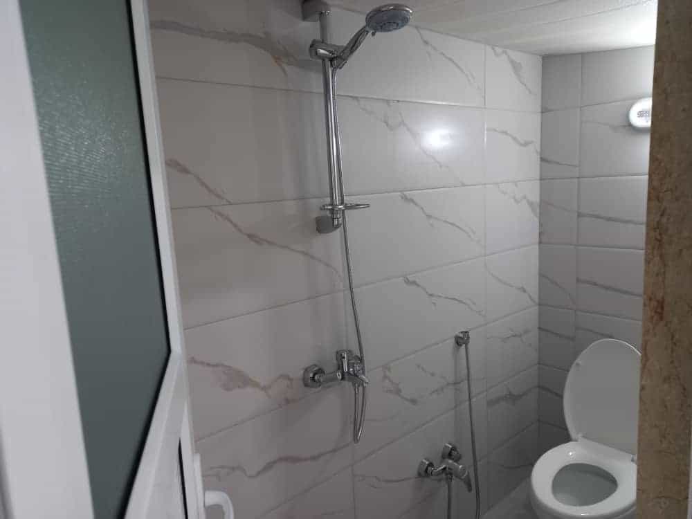 اجاره ویلا استخرسرپوشیده آبگرم نزدیک ساحل در بندر انزلی