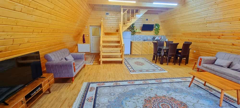 اجاره کلبه چوبی در کریم سرا اسالم - کلبه سوئیسی