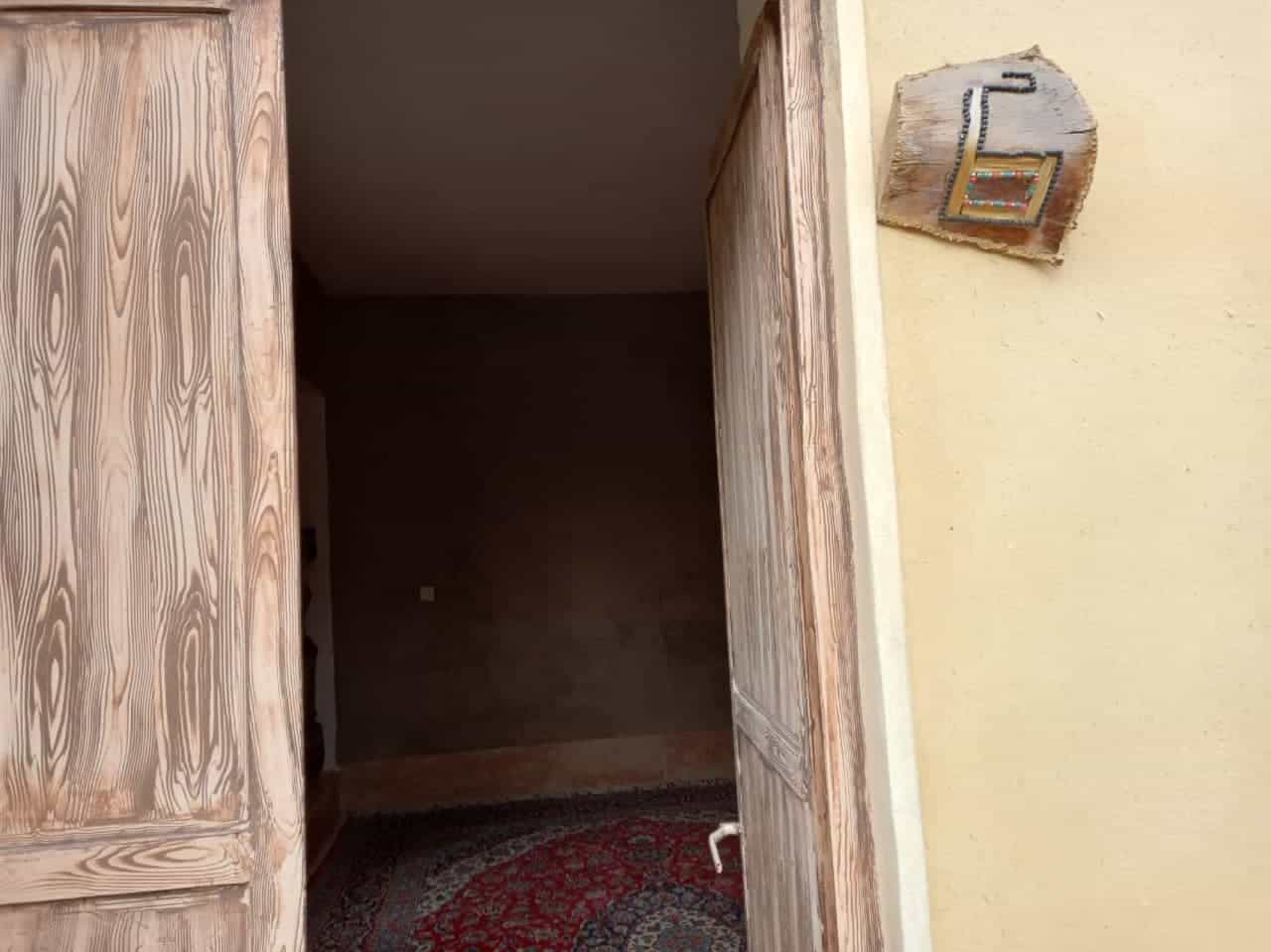 اجاره اتاق سنتی در آبگرم خورو بیابانک - اتاق 5