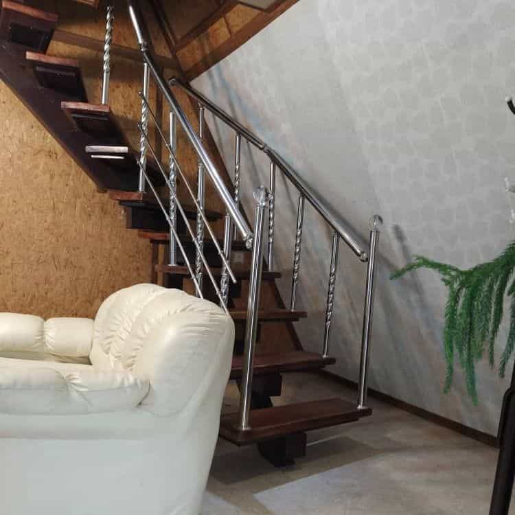 اجاره ویلا سوئیسی جنگلی در روستای زمیدان - لاهیجان
