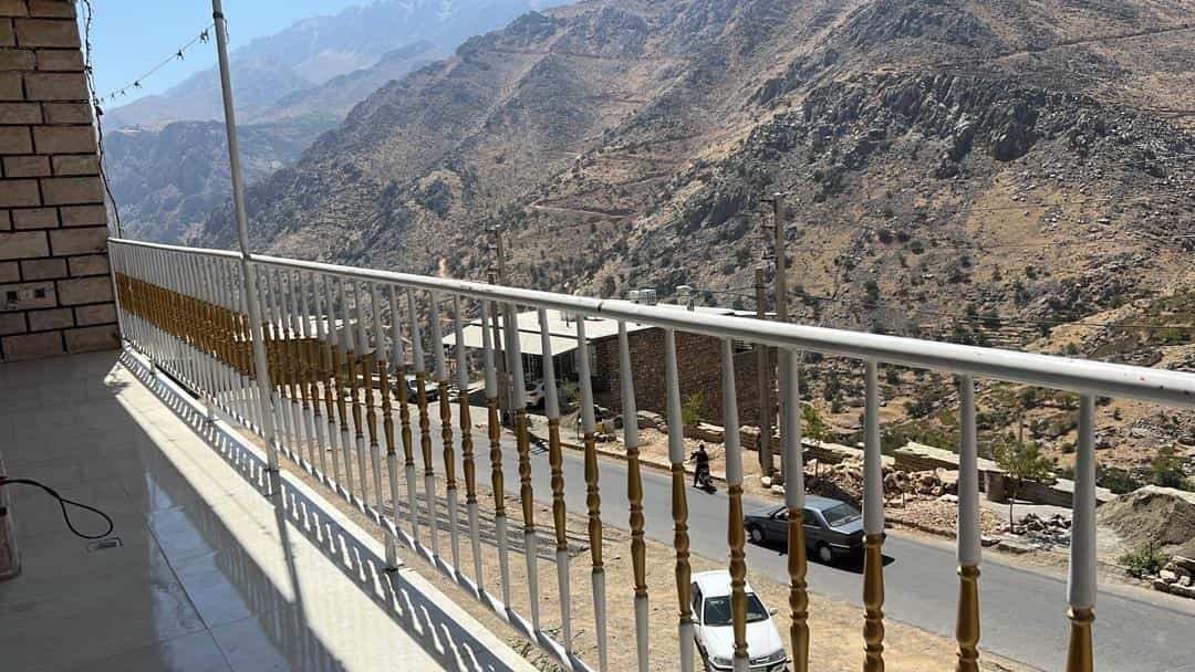 اجاره آپارتمان  دو خوابه کوهستانی در اورامان تخت-طبقه دو