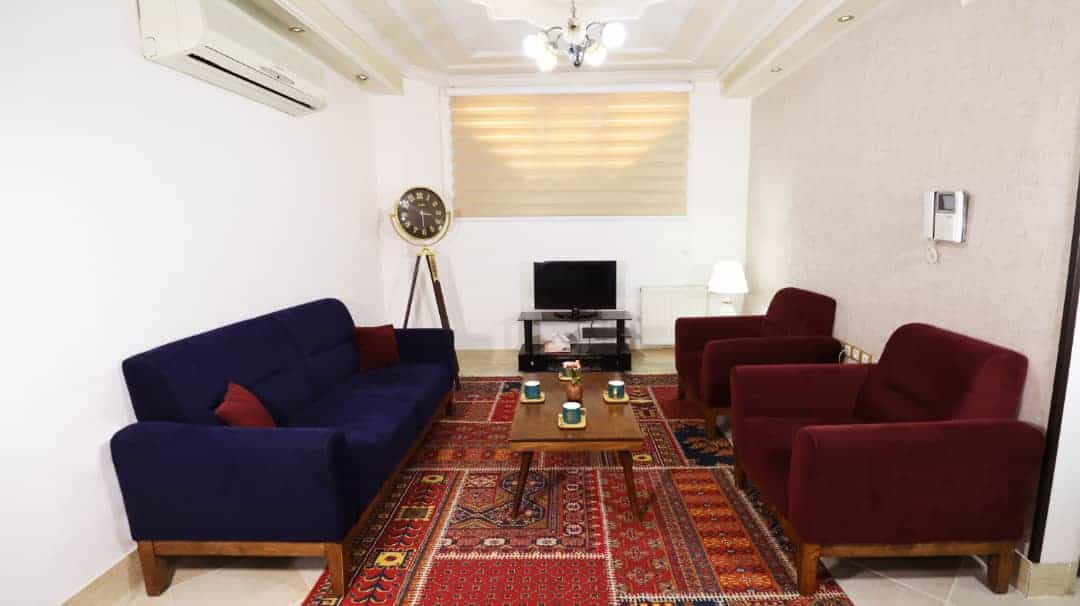 اجاره آپارتمان دو خواب در پاسداران شیراز - 85متر