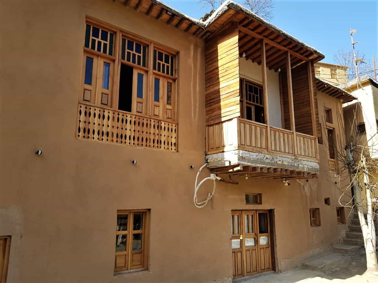 اجاره سوئیت سنتی در ماسوله - للندز