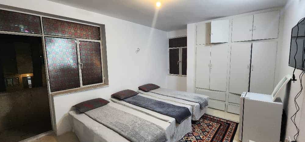 اجاره اتاق سه تخته در شاهرود