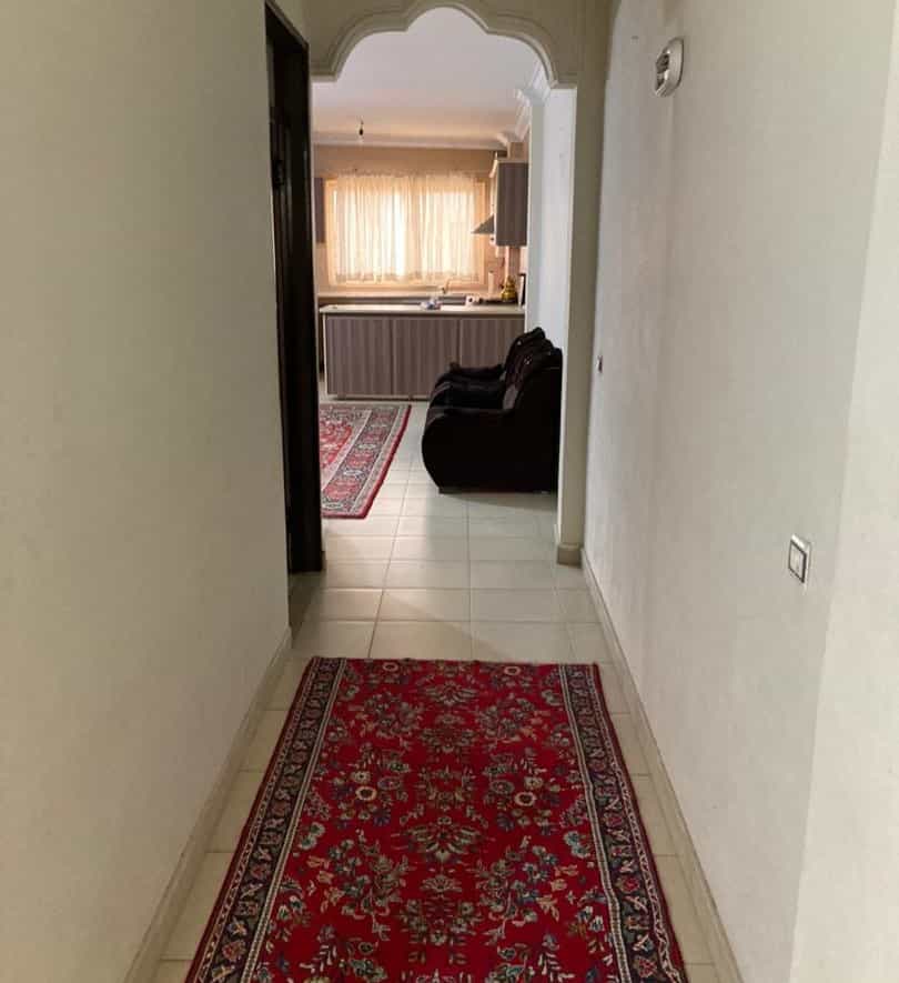 اجاره آپارتمان یک خوابه  نزدیک ساحل در کمربندی - طبقه اول