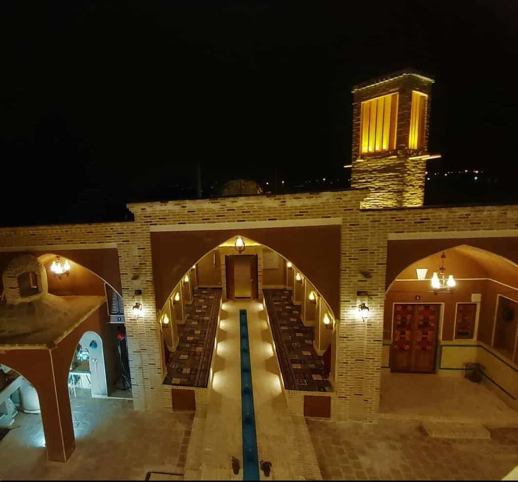 اجاره عمارت سنتی در ابوزیدآباد محله ی کاغذی - 12