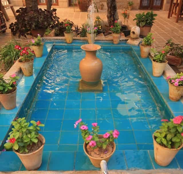 اجاره اتاق سنتی در بلوار کریم خان زند - ایوان