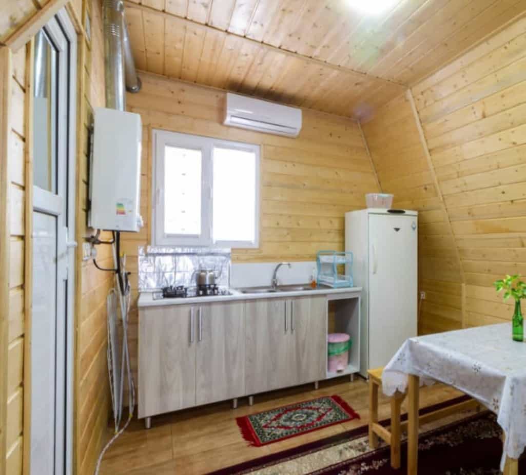 اجاره کلبه سوئیسی در اسطلخ زیر - شاندرمن
