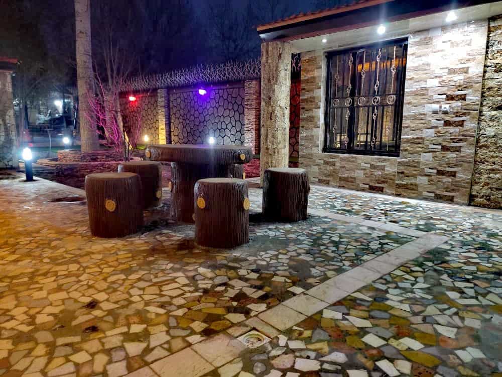 اجاره ویلا استخر سرپوشیده در باغ بهادران - 3 خواب