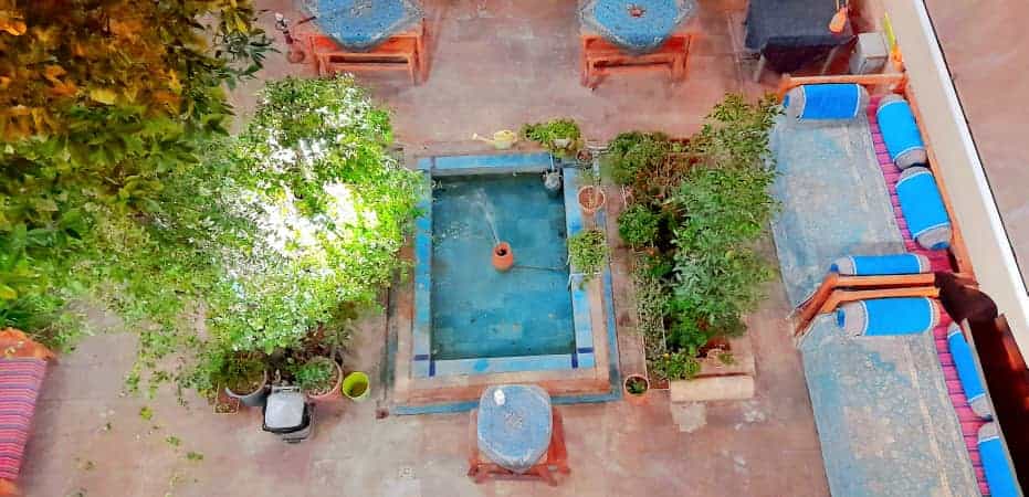 اجاره بومگردی یک تخت در لطفعلی خان زند - 7