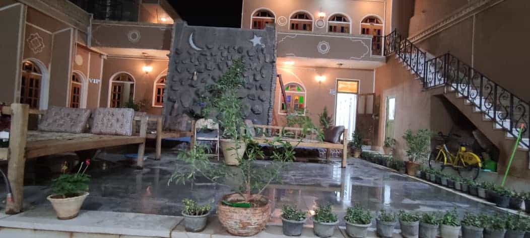 اجاره اتاق سنتی در مرکز شهر یزد - اتاق 102