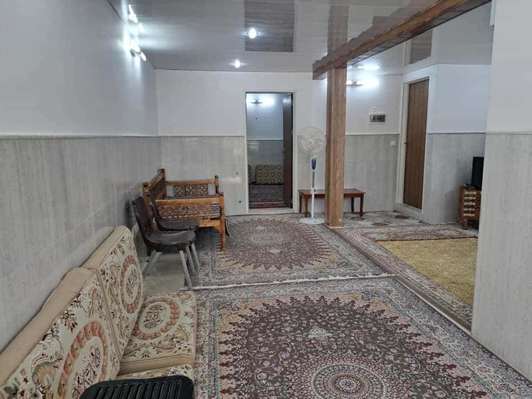 اجاره منزل ویلایی در قمصر - گلابدون