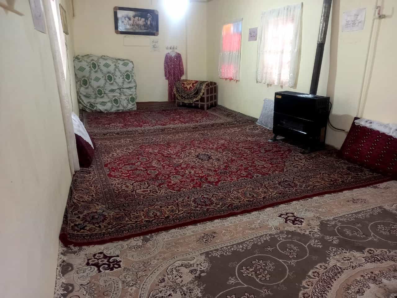 اجاره اتاق سنتی در روستا امزادجرد همدان - اتاق 1