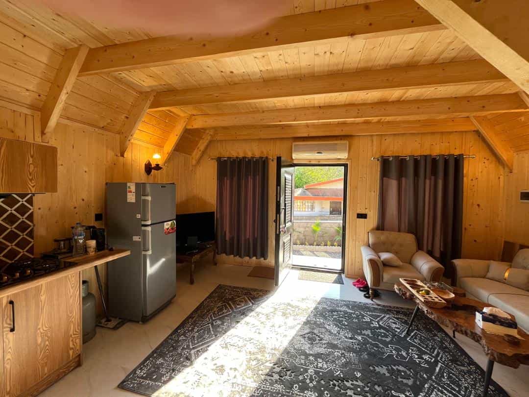 اجاره کلبه سوئیسی جکوزی دار در تنکابن
