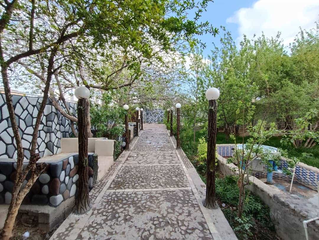 اجاره ویلا در خیابان ولیعصر ماهان