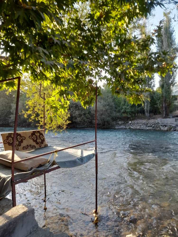 اجاره منزل ویلایی با استخر آبگرم نزدیک رودخانه در روستای چم چنگ سامان -  امیر 2