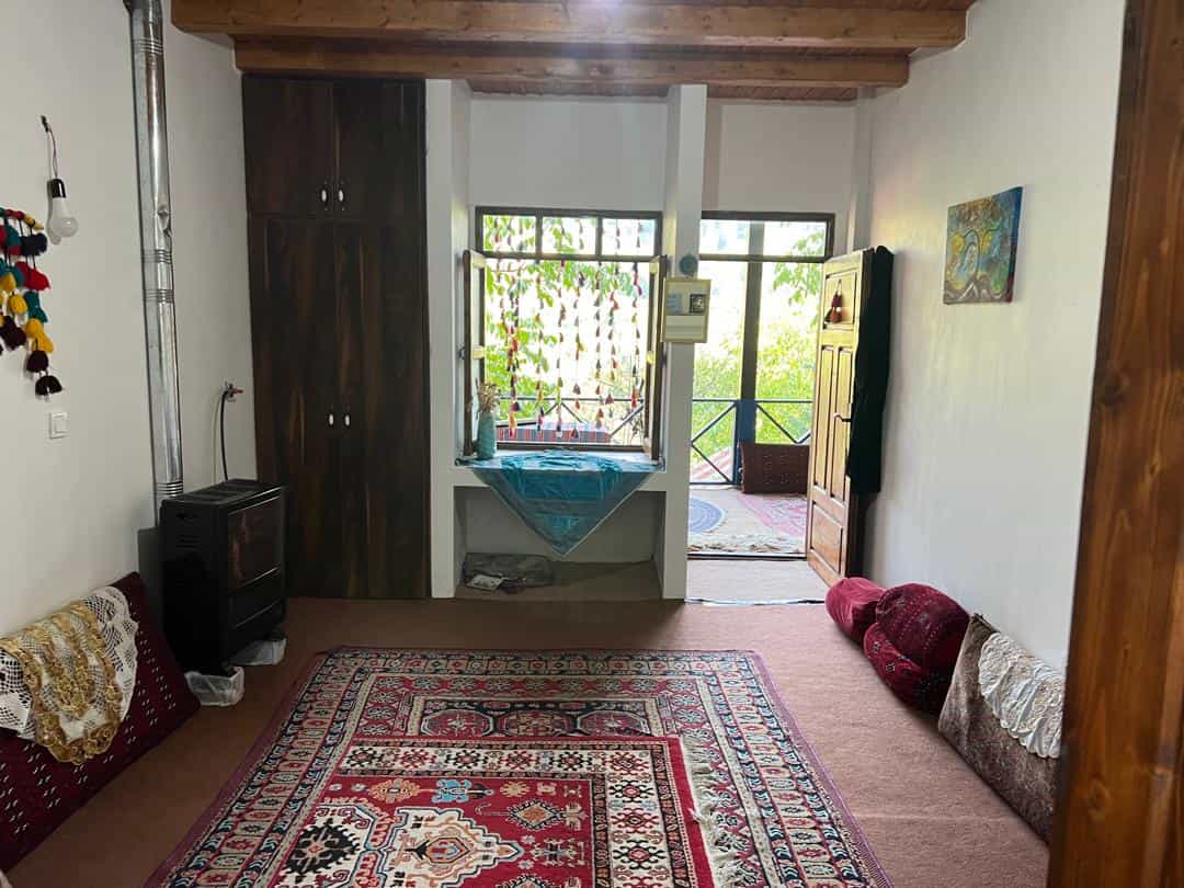 اقامتگاه روستایی سنتی در روستای چورت ساری