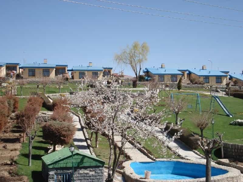 اجاره ویلا در دهکده زاینده رود چادگان