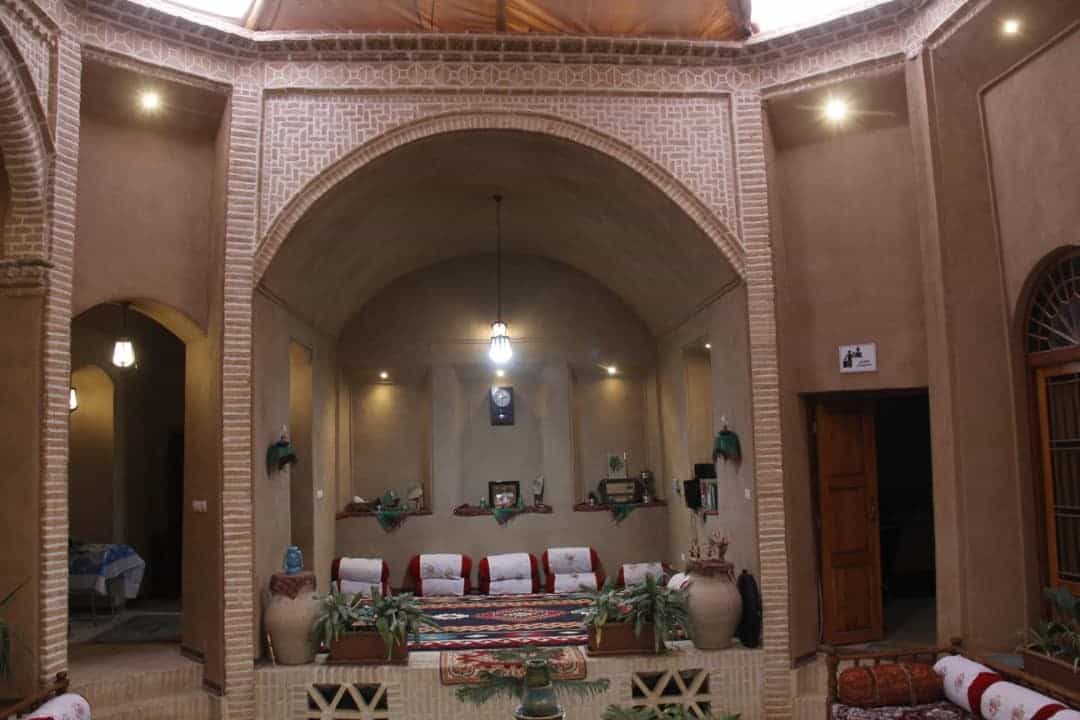 اجاره اقامتگاه بومگردی در مبارکه تفت - اتاق 2