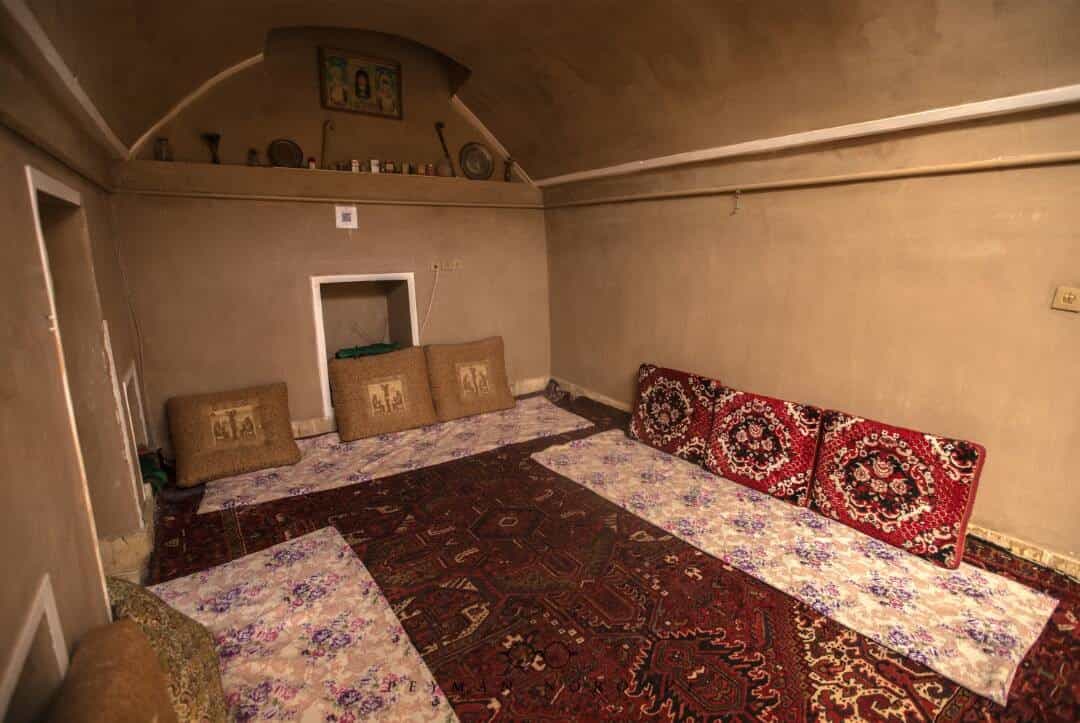 اجاره اقامتگاه بومگردی در مزرعه کلانتر میبد - 1